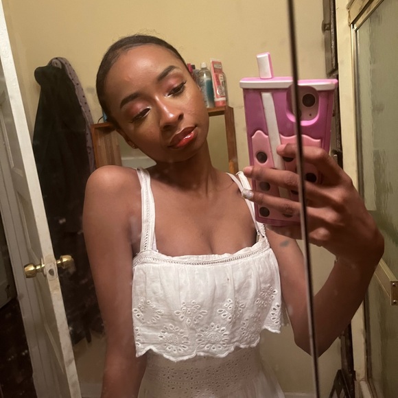 Meet your Posher, Zaria - Picture 13 of 15